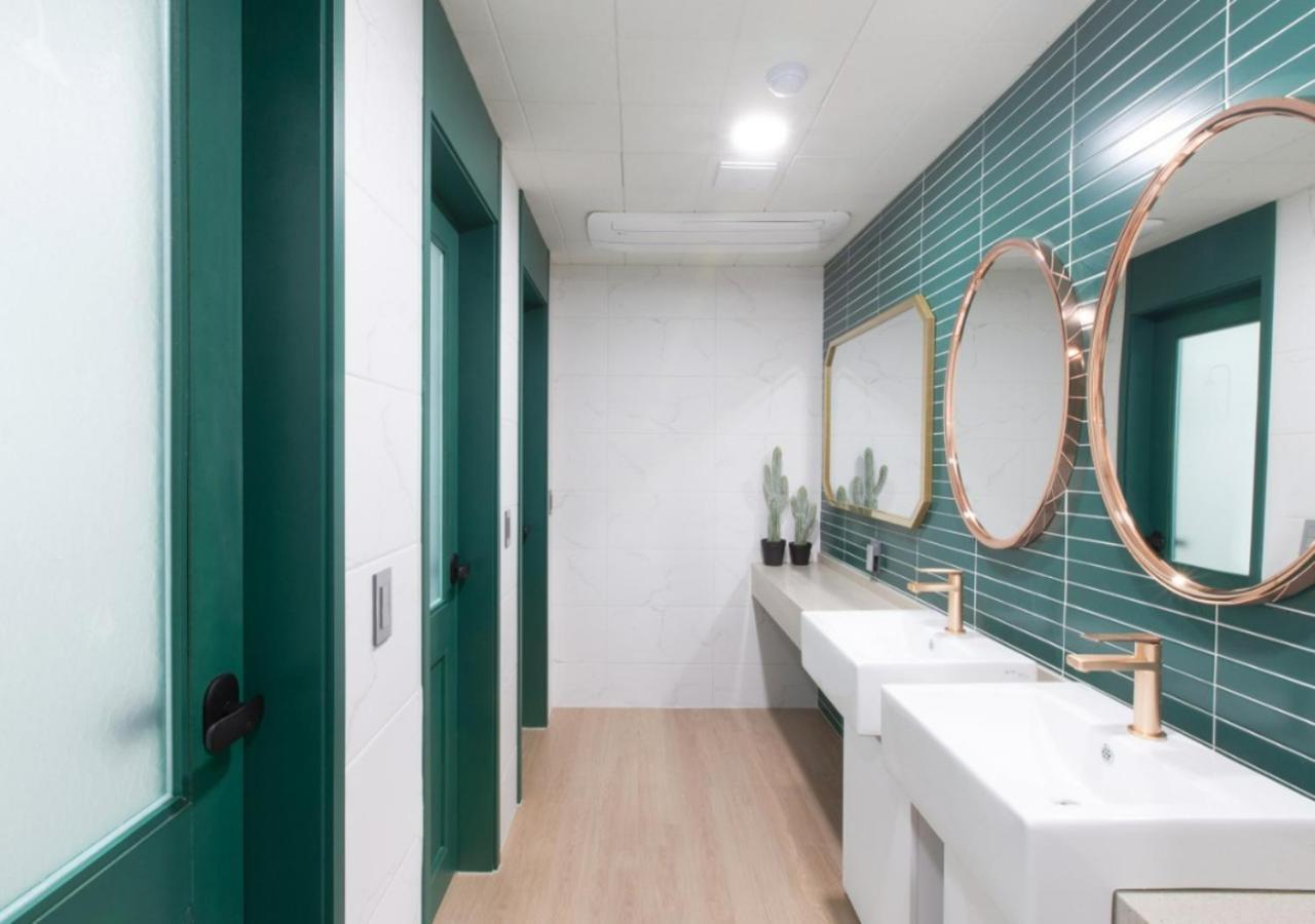 Brosis Hotel Пусан Экстерьер фото